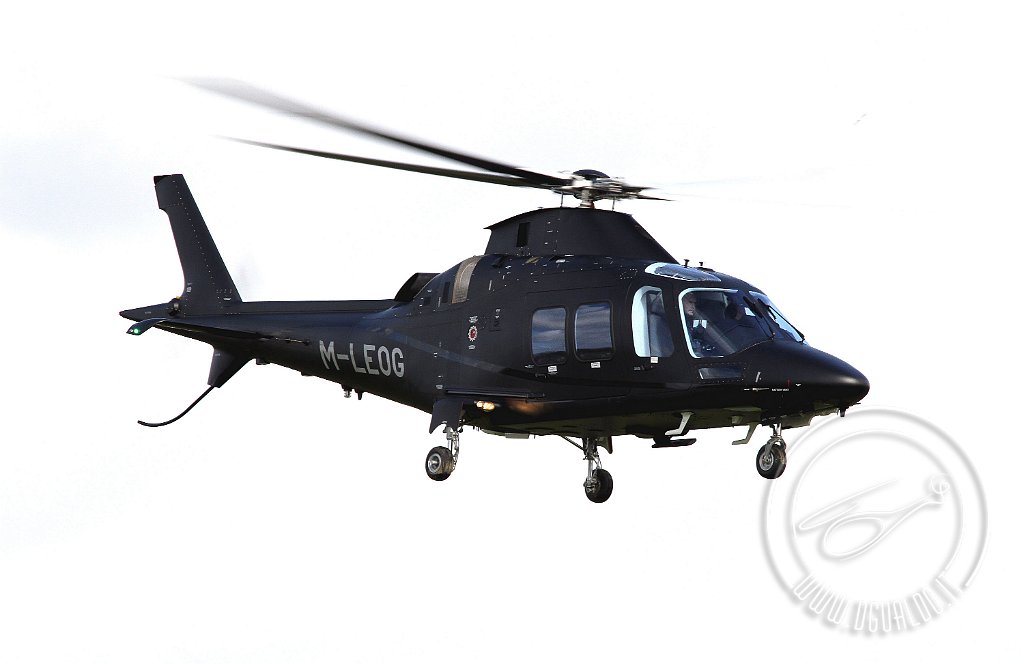 097cr-001.jpg